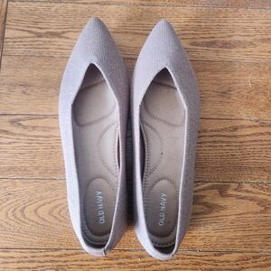 BNWT Old Navy Flats